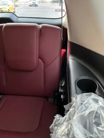 للبيع نيسان باترول بلاتينيوم 2024 V6 54