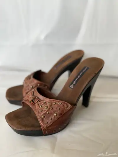 كعوب نسائية فخمة 23