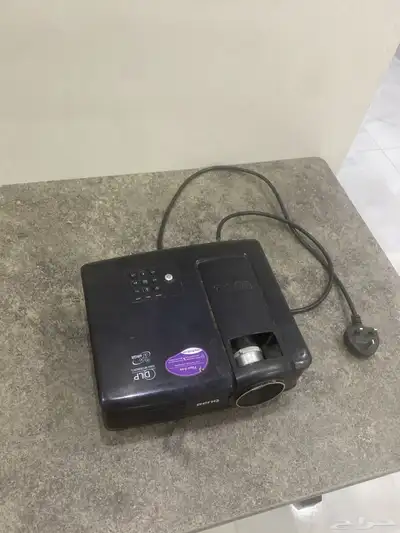 بروجكتر للبيع 0