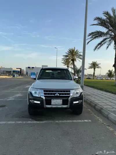 باجيرو 2017 gls 3.5 11