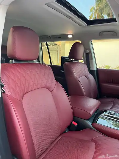 للبيع نيسان باترول بلاتينيوم 2024 V6 44