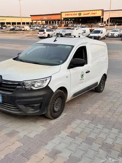 رينو دوكر ديزل 2023 6