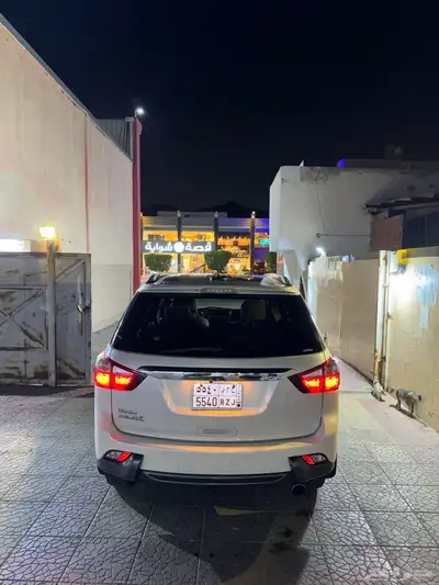 جيب ايسوزو 4