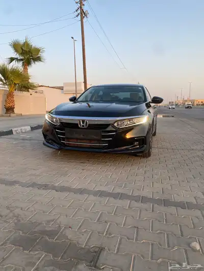 هوندا اكورد EX فل كامل 2022 41