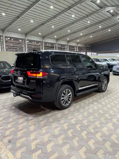 جكسار L4 سعودي 2025 اسود شبه جديد 4