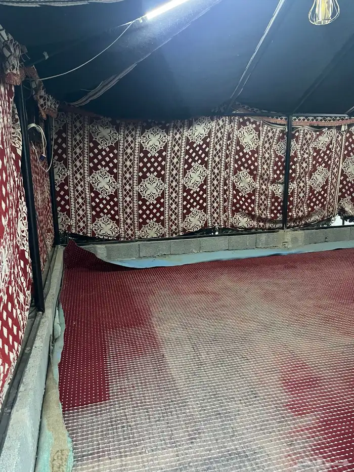خيمه بيت شعر على عمودين 0