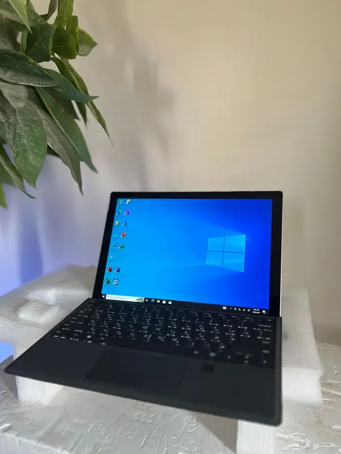 لاب توب وتابلت اتنين فى واحد - microsoft surface 1
