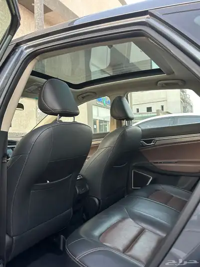 للبيع   جيلي إمجراند GS موديل 2020   الممشى  82 ألف كم ا 8
