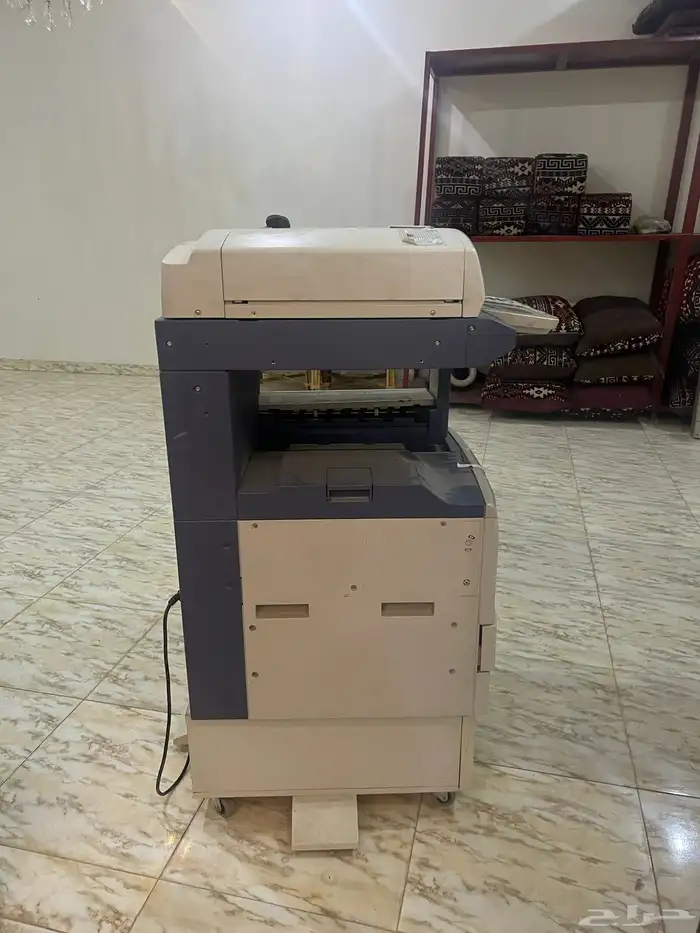 للبيع مكينة تصوير توشيبا عدد 2 4