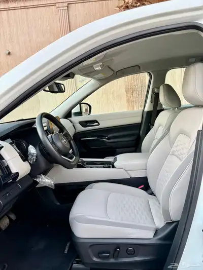 نيسان باثفندر 2022 لولوي سعودي دبل V6 12