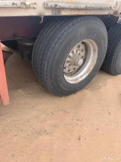 سطحة ثلاث محاور 8