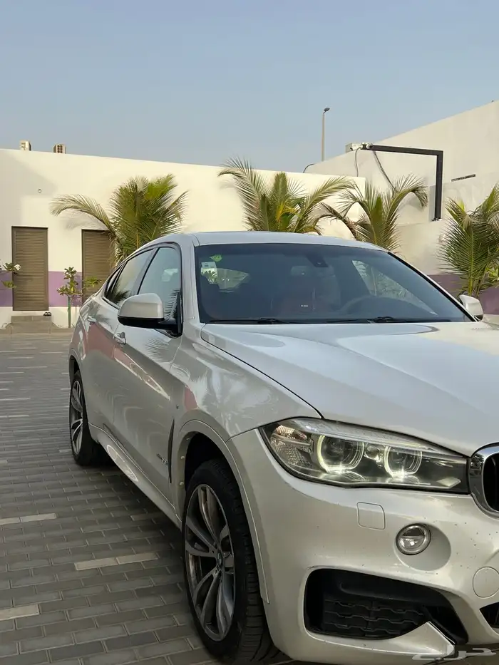 بي ام دبليو X6. موديل 2015 5