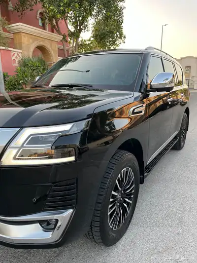 للبيع نيسان باترول بلاتينيوم 2024 V6 24