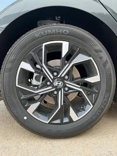 سوناتا بيسك 7