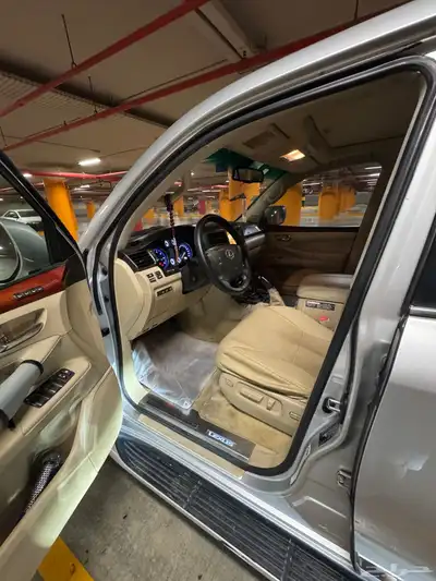 جيب لكزس LX 570 2010 6