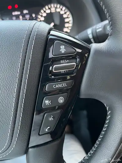 للبيع نيسان باترول بلاتينيوم 2024 V6 71