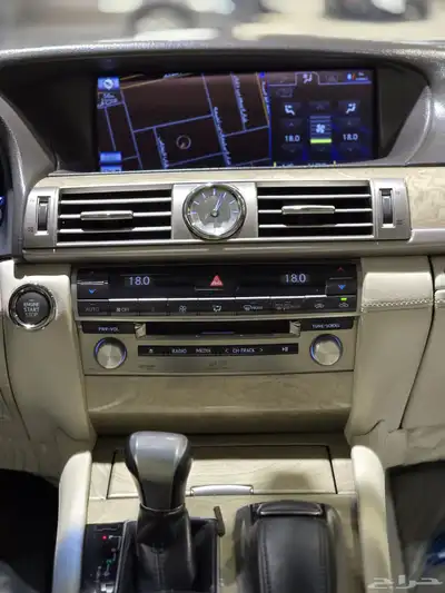 لكزس LS460 موديل 2013 بحالة ممتازة 12