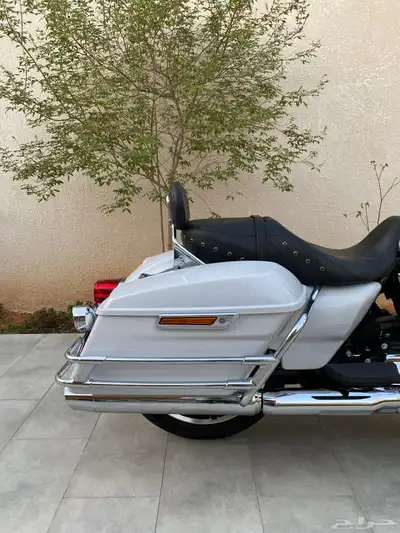 للبيع هارلي رود كنق 2022 4
