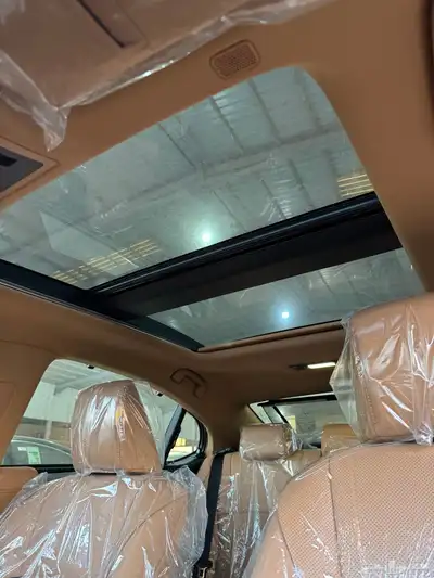 لكزس ES350 فئة CC بنزين 2025 10