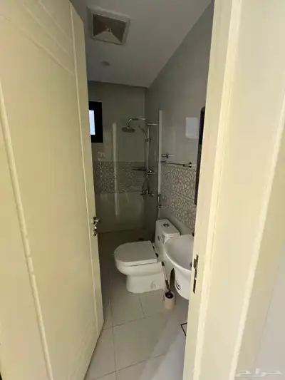 فيلا بحي النرجس م 312 4