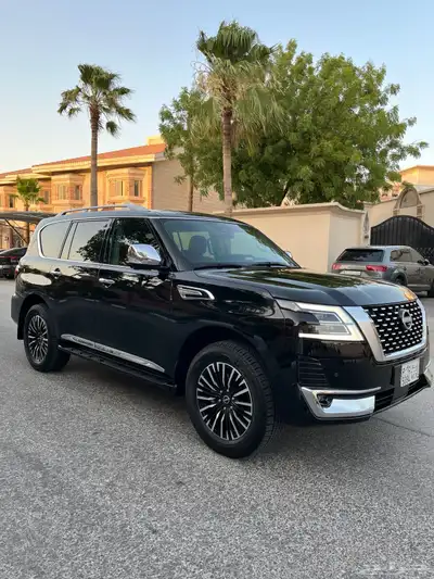للبيع نيسان باترول بلاتينيوم 2024 V6 25