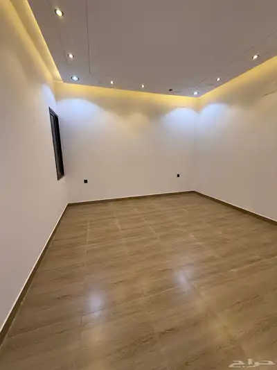 للبيع دور أرضي بحوش 6غرف حي الجوهره المحاله ابها 15