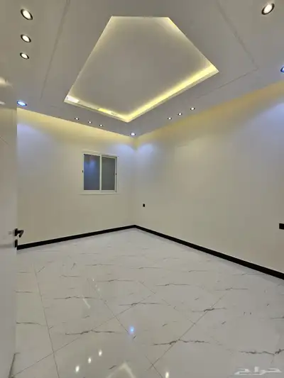 للبيع دور ارضي ببايكة سياره وحوش وسيع تشطيب VIPف درة الموسي 15