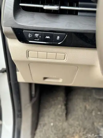 كارنفال موديل 2021 6V (بحاله ممتازه) 6
