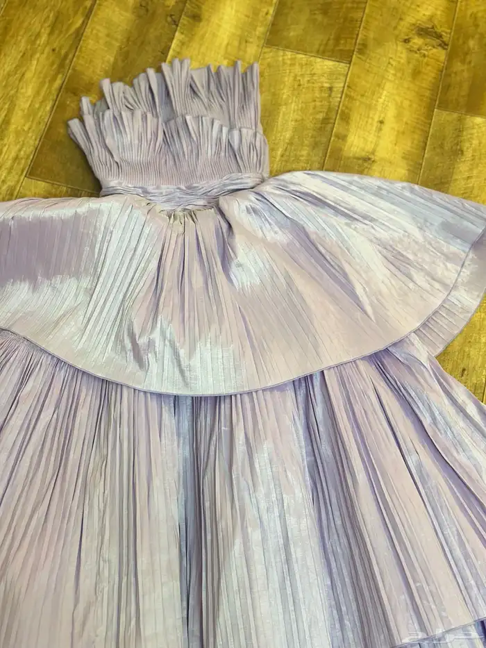 فستان زفاف طويل بنفسجي 3