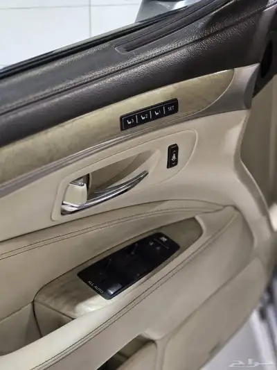 لكزس LS460 موديل 2013 بحالة ممتازة 17