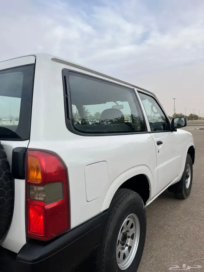 نيسان باترول 2006 حكومي سابقا 10