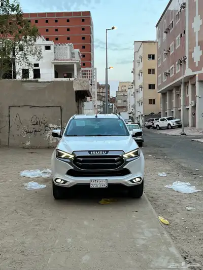 ايسوزو MUX فل كامل بدون دبل ماشي 27 الف 1