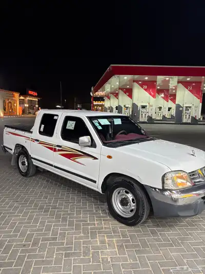 نيسان ددسن 24