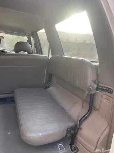 نيسان صالون أربع بييان حكومي سابقا ممشا 75 فقط 30