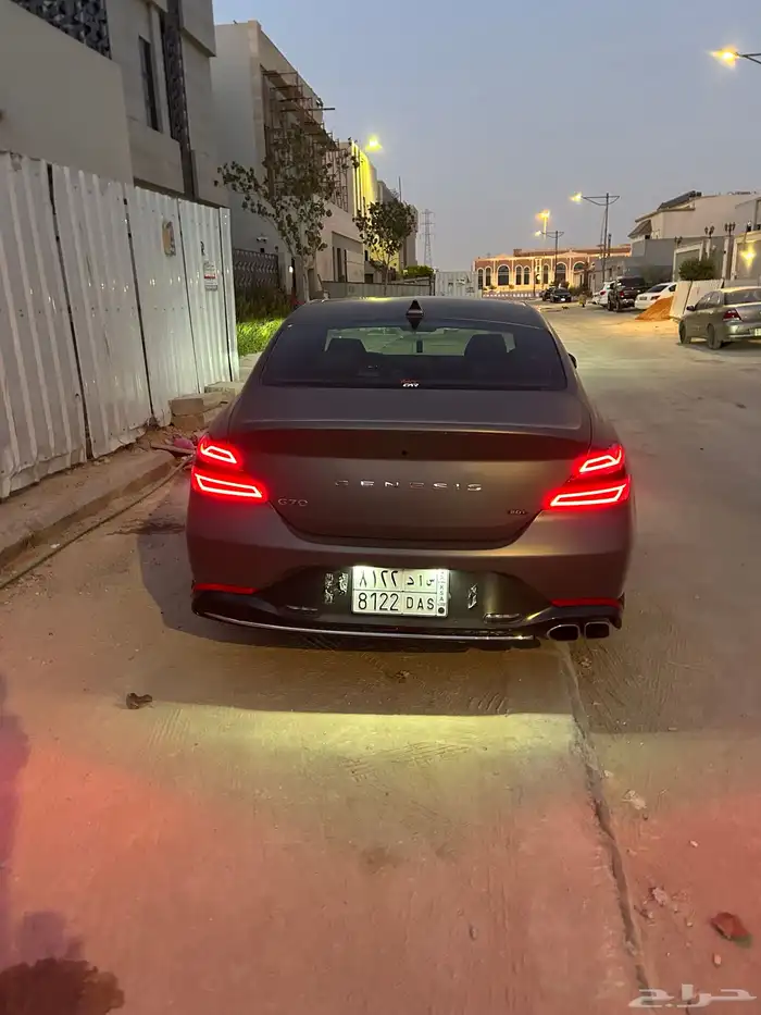 جنسس مخزن ممشى 42 الف موديل 2022 G70 بريستيج 32