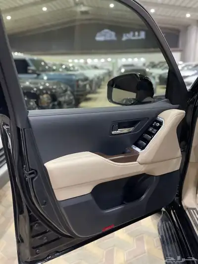 جكسار L4 سعودي 2025 اسود شبه جديد 9