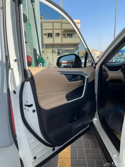 اف فور 2021 ابيض دبل 20