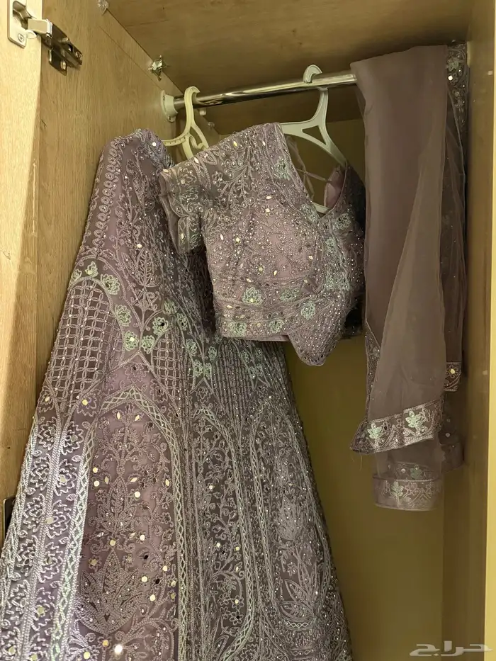 فستان او ساري هندي 1