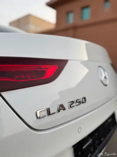 2023 مرسيدس CLA 250 7