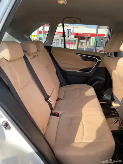 اف فور 2021 ابيض دبل 30