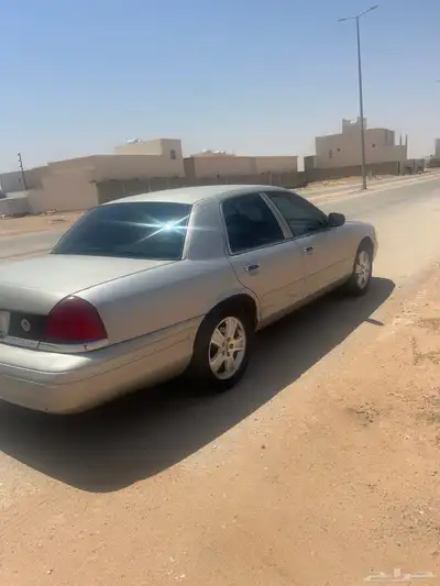 فورد قراند فكتوريا 2