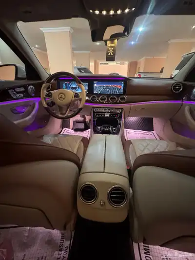 مرسيدس E 300 AMG 2017 32