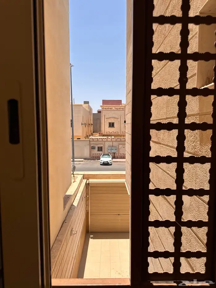 فيلا دوبلكس للبيع في شوران 37