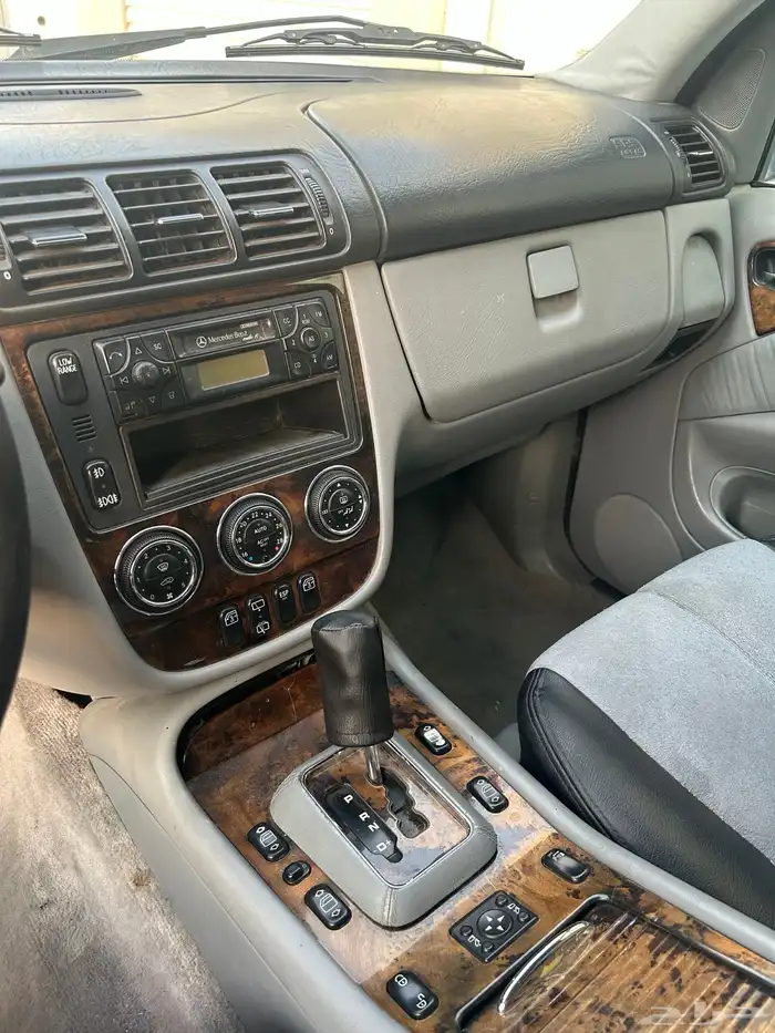 للبيع مرسيدس ML350 موديل 2005 وارد الجفالي 5