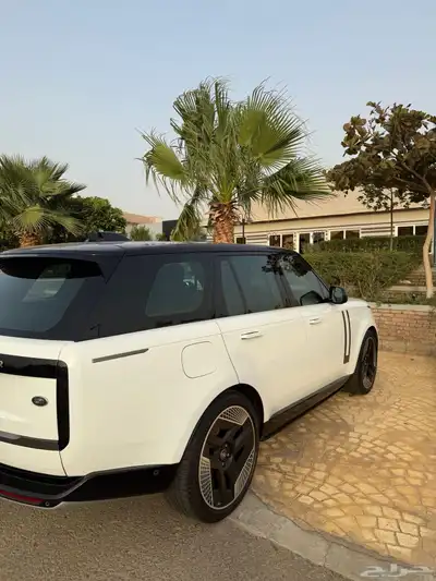 رنج روفر 2023 HSE 2