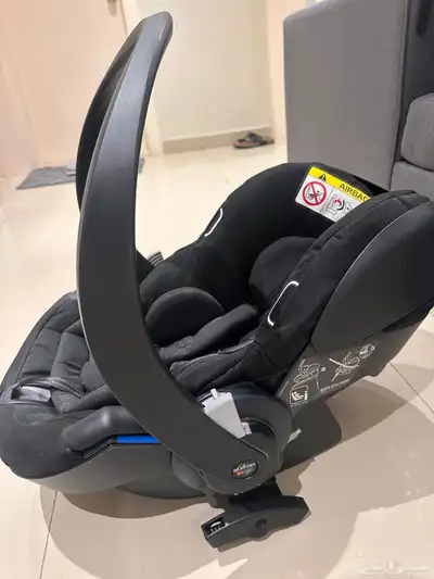 كار سيت و قاعدة من Carseat Babyzen 2