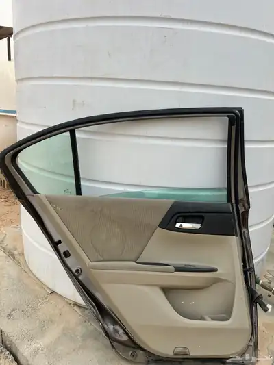 هونداء اكورد باب خلفي يسار الزوجاج شد بلد و الديكور شد بلد 0