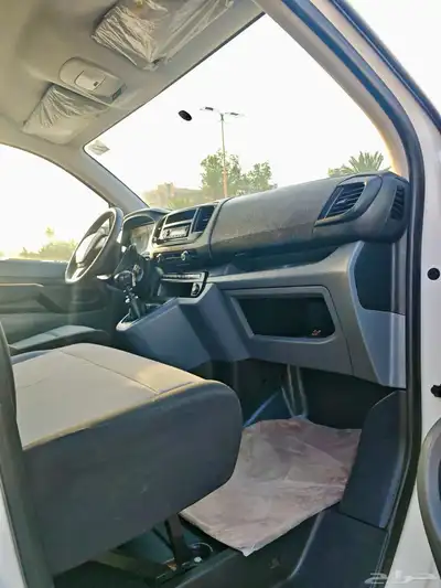 باص بيجو فان بضاعه ثلاجة 2018 مخزن ديزل 33