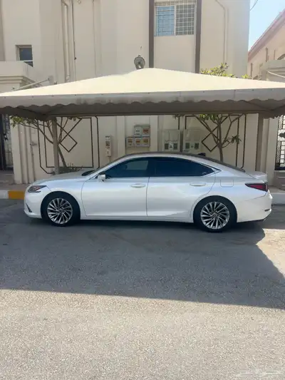 لكزس ES 350 2019 9