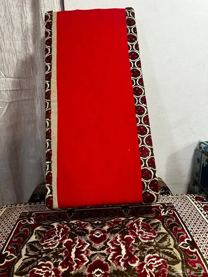 مساند تراث نادرة للبيع 2